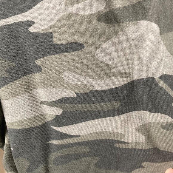 NWT Wild Fable Women Green Camo String Adjustable Jogger Sweatpants Size Medium - Picture 2 of 8